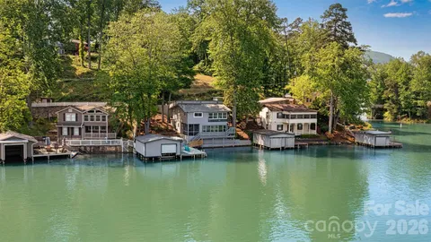 $1,395,000 | 462 Charlotte Drive, Lake Lure, NC 28746