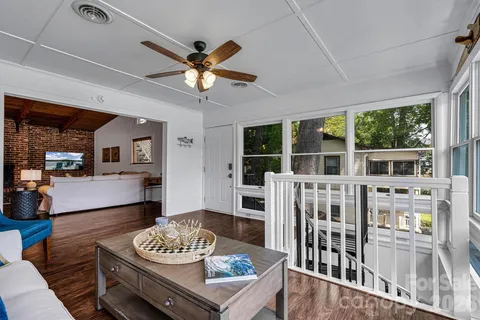 $1,395,000 | 462 Charlotte Drive, Lake Lure, NC 28746