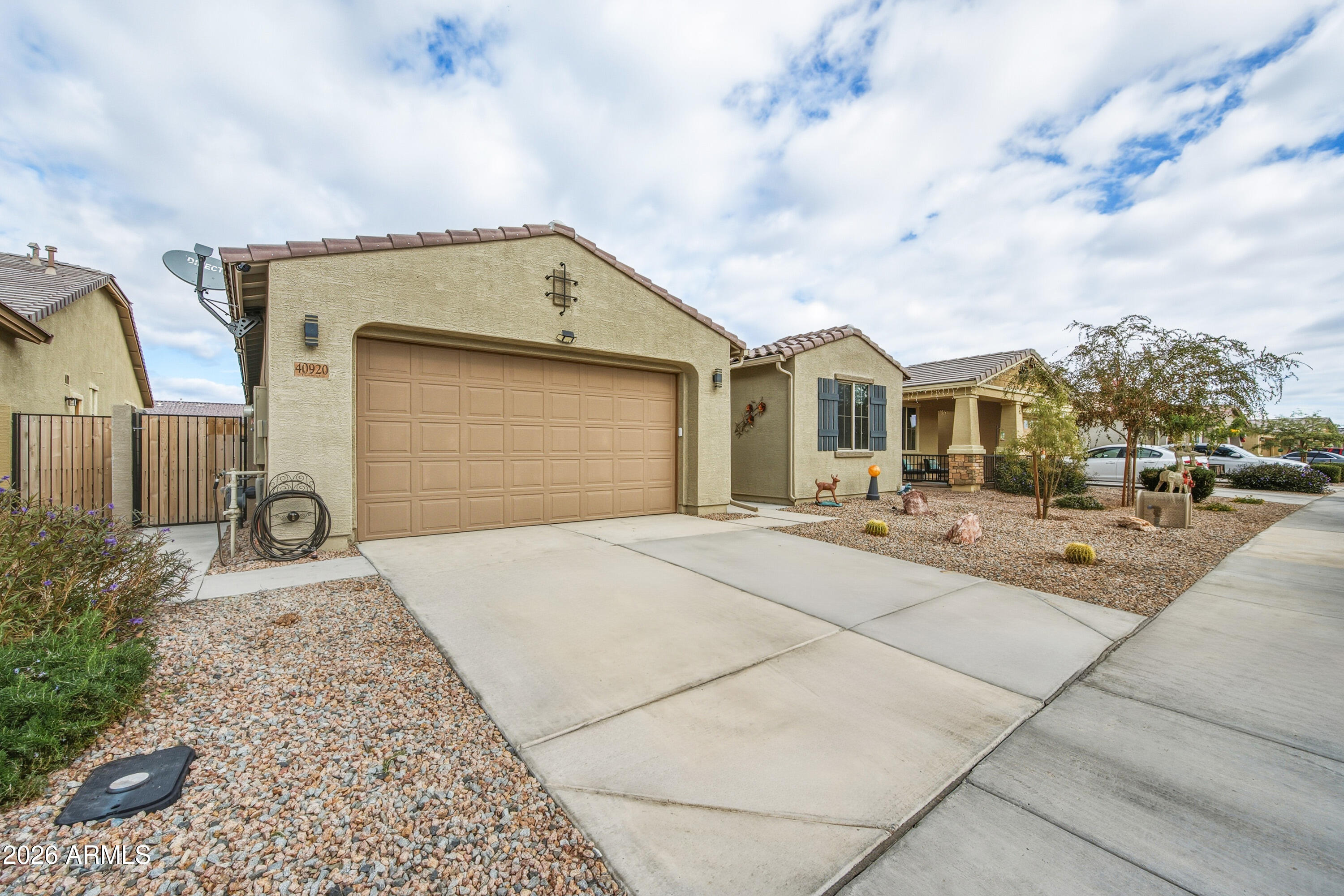 40920 West Agave Road Maricopa, AZ 85138 - Photo 20 of 37 2_dsc_9509