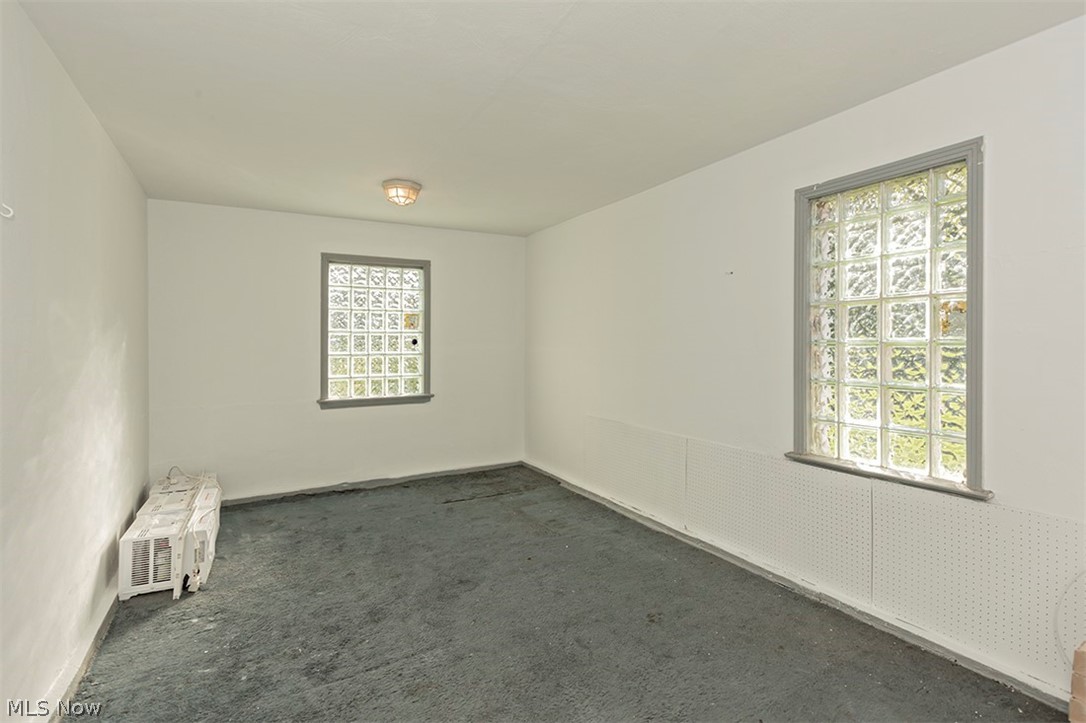 1460 Evanston Road Lyndhurst, OH 44124 - Photo 18 of 35