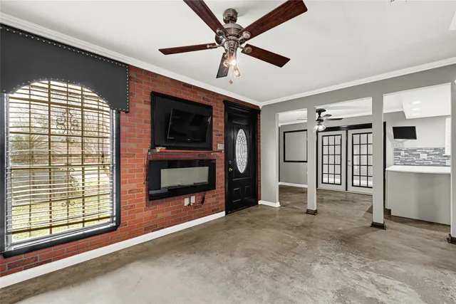 $199,900 | 6319 Bluestone Drive, Houston, TX 77016