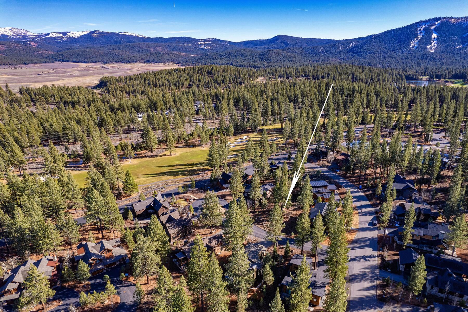 10020 Chaparral Court Truckee, CA 96161 - Photo 6 of 23 a view of a city with a mountain