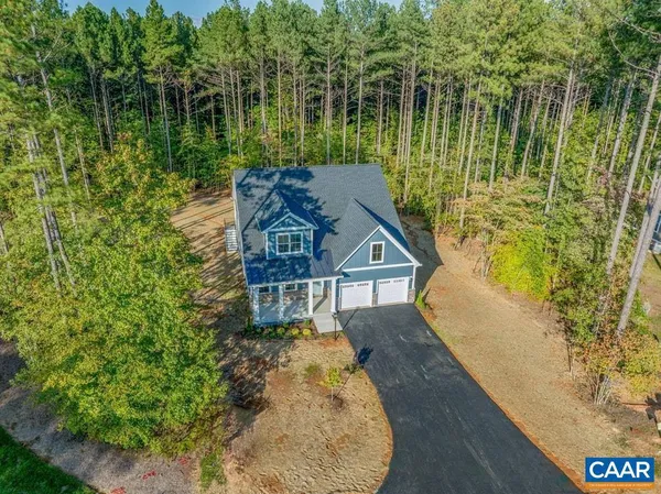 $714,400 | 42 Whisperwood Court, Troy, VA 22974