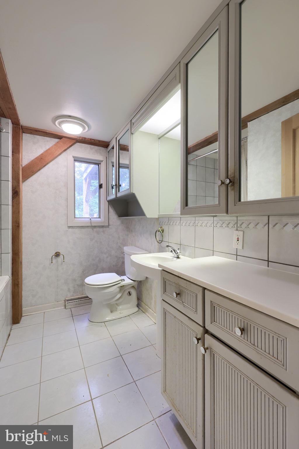 355 Arbor Road Lancaster, PA 17601 - Photo 17 of 39 Gallery Image 17