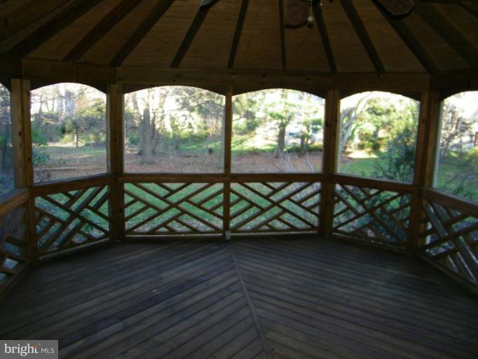 5445 Ashleigh Road Fairfax, VA 22030 - Photo 16 of 19 Covered Patio