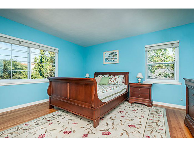 29 Dwight Road Burlingame, CA 94010 - Photo 8 of 20 a living room with furniture and a window