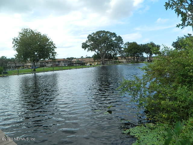 1690 Yellow Brick Road Astor, FL 32102 - Photo 9 of 19 DSCN4374