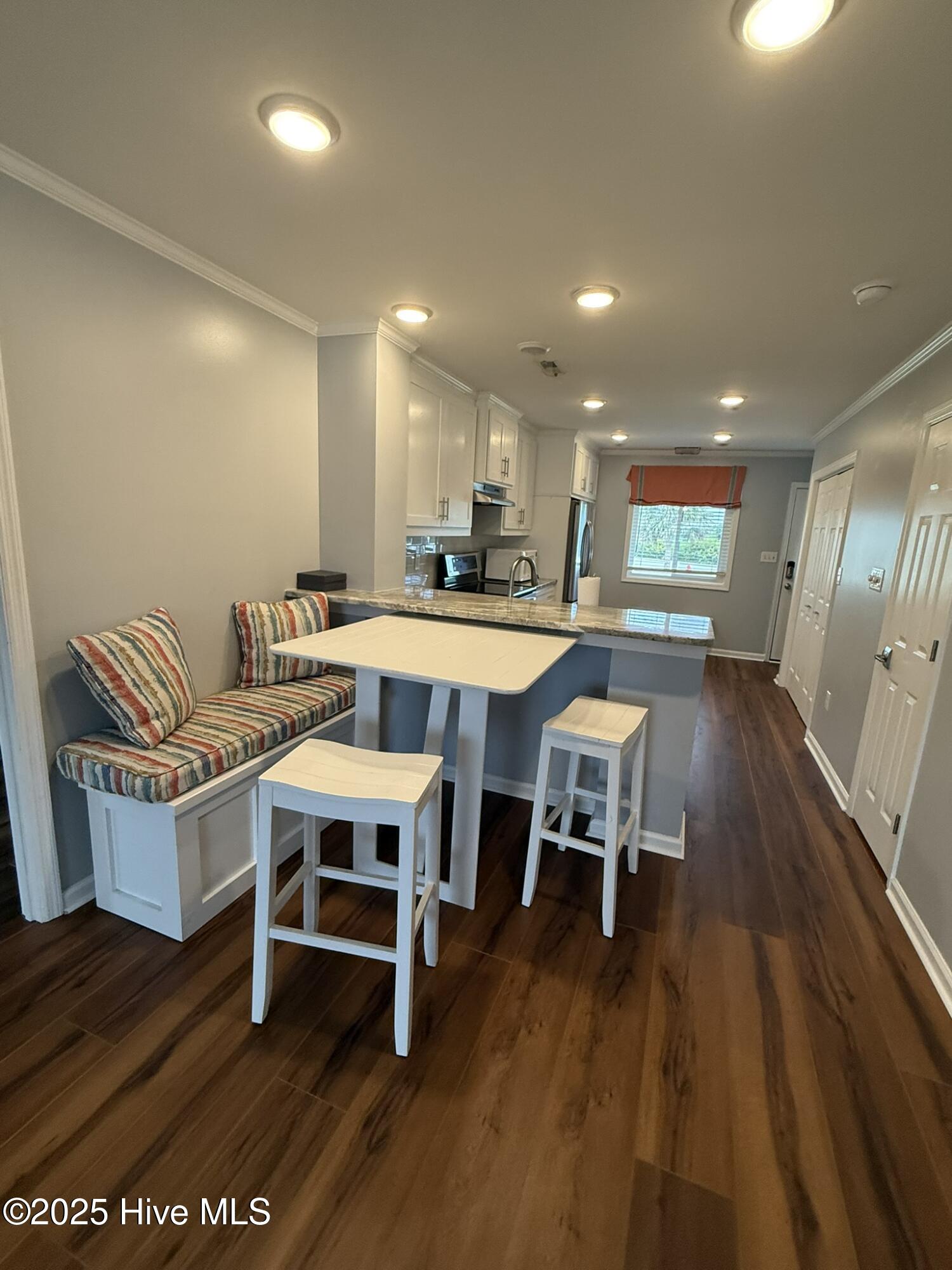 650 Cedar Point Boulevard, Unit E1 Cedar Point, NC 28584 - Photo 23 of 37 IMG_6173