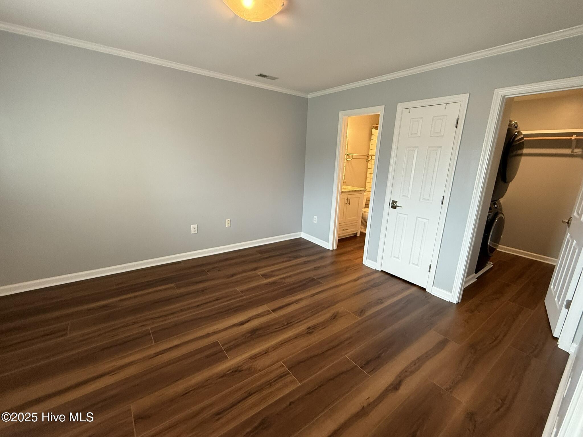 650 Cedar Point Boulevard, Unit E1 Cedar Point, NC 28584 - Photo 24 of 37 IMG_6174