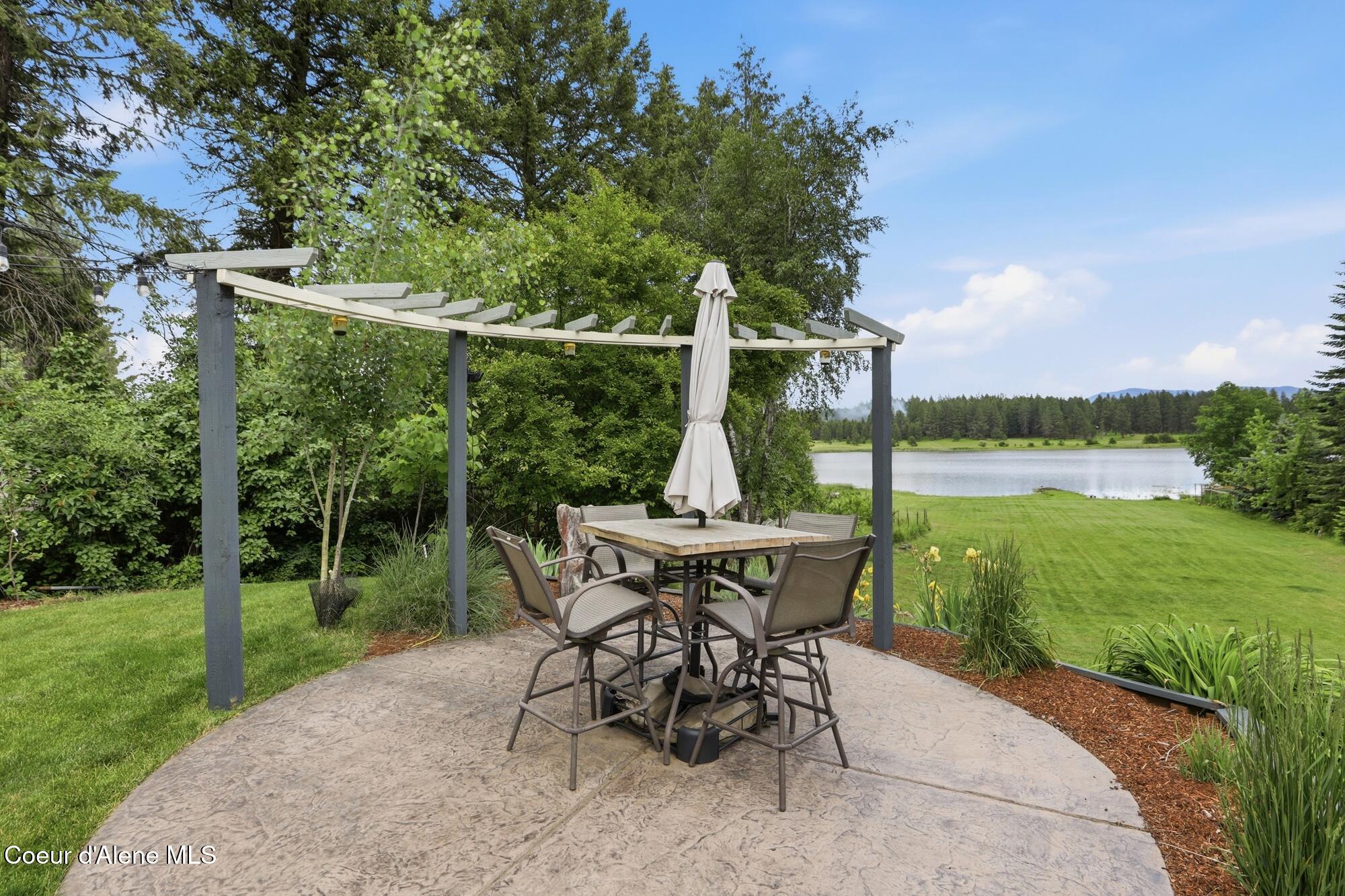 15720 North Ridgeway Drive Hayden, ID 83835 - Photo 6 of 40 Patio