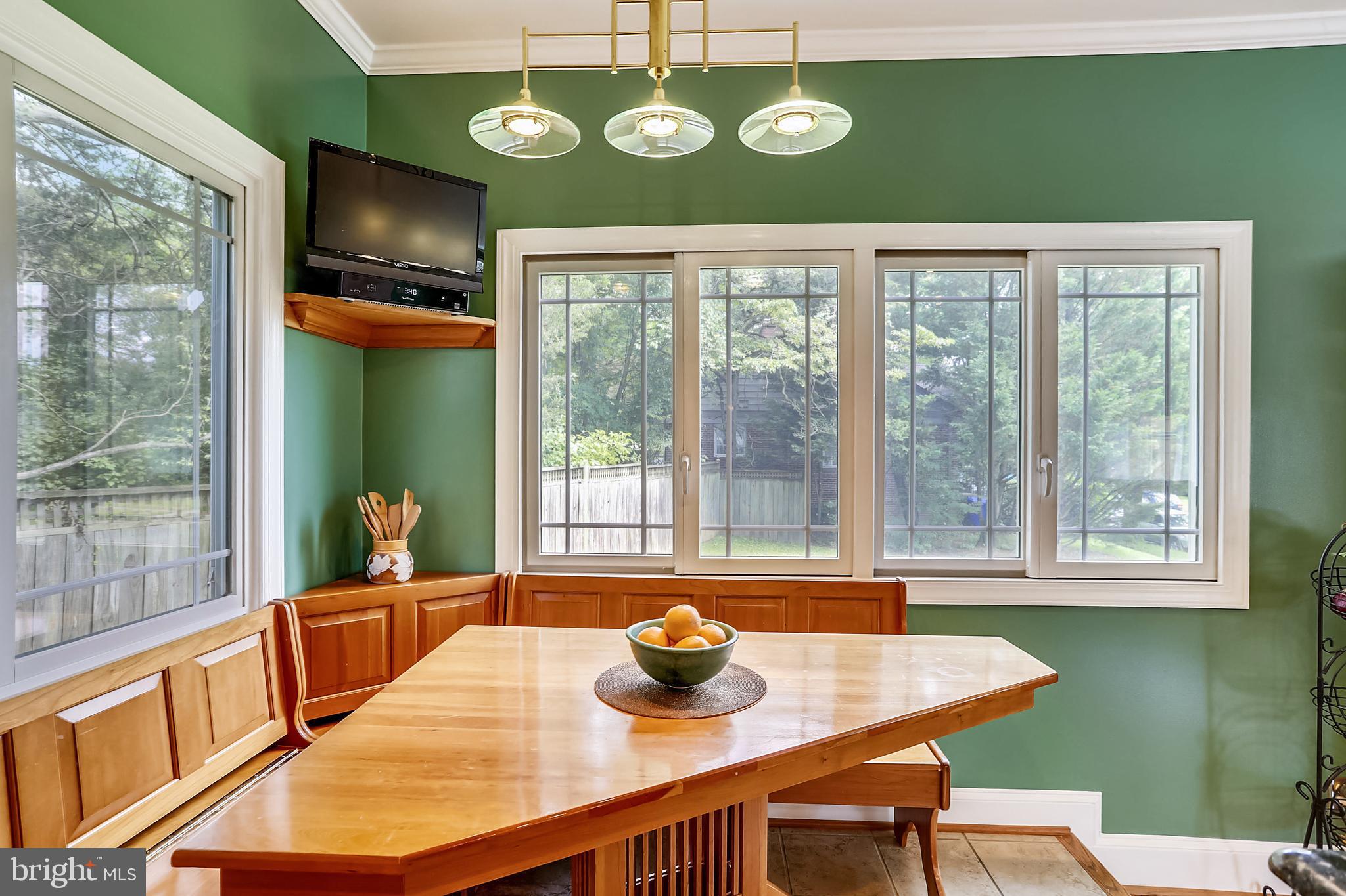 4717 Edgefield Road Bethesda, MD 20814 - Photo 16 of 59 Gallery Image 16