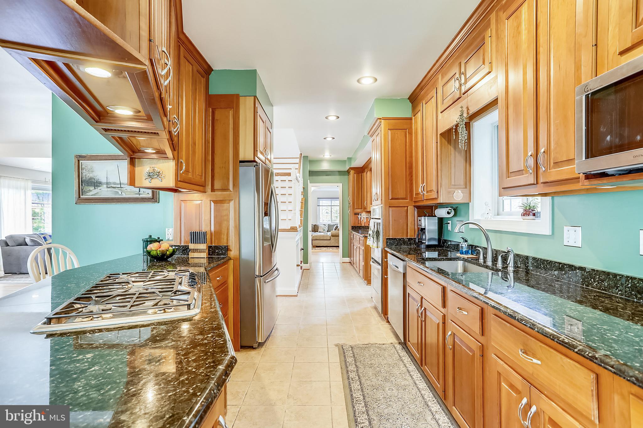 4717 Edgefield Road Bethesda, MD 20814 - Photo 20 of 59 Gallery Image 20