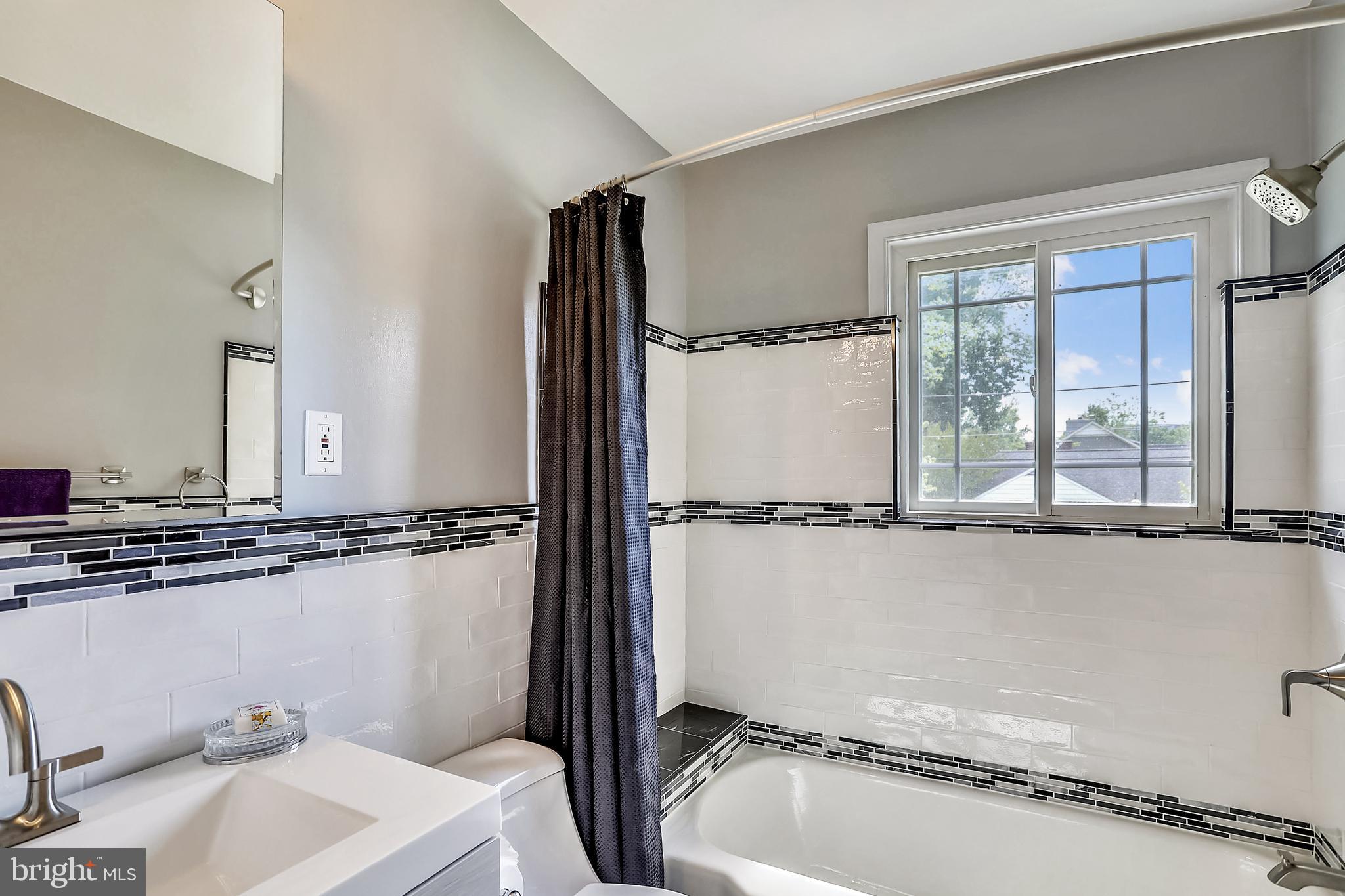 4717 Edgefield Road Bethesda, MD 20814 - Photo 28 of 59 Gallery Image 28