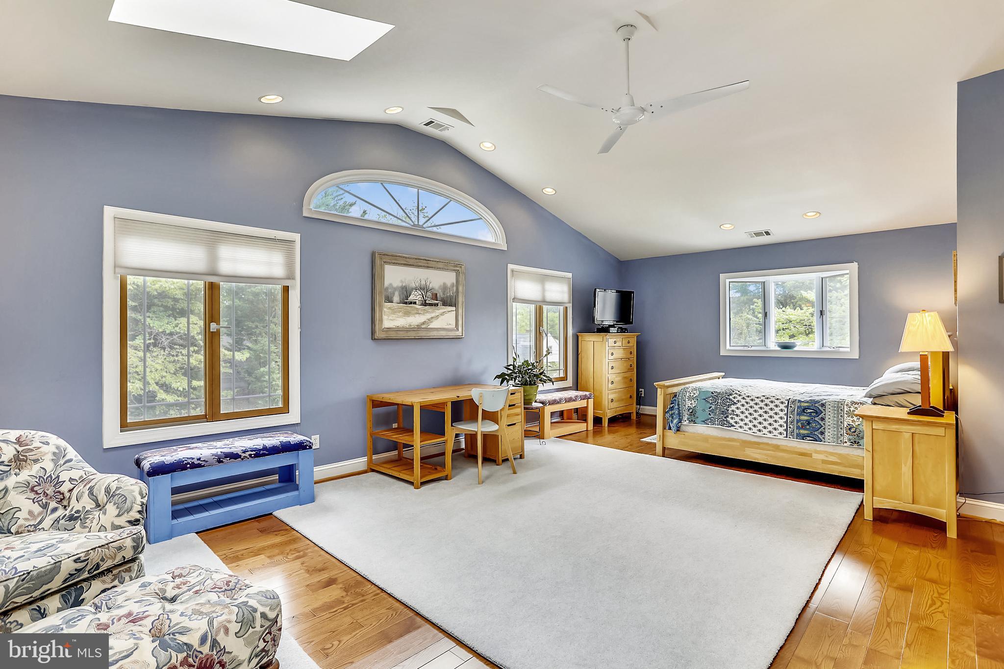 4717 Edgefield Road Bethesda, MD 20814 - Photo 40 of 59 Gallery Image 40