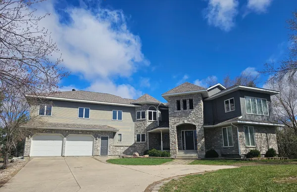 $985,000 | 1209 Lewis Avenue Southwest, Hutchinson, MN 55350