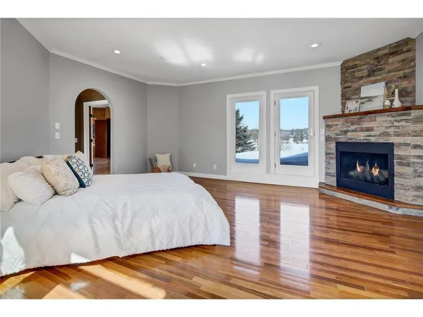 $985,000 | 1209 Lewis Avenue Southwest, Hutchinson, MN 55350