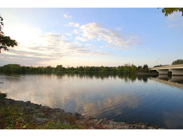 $965,000 | 1209 Lewis Avenue Southwest, Hutchinson, MN 55350