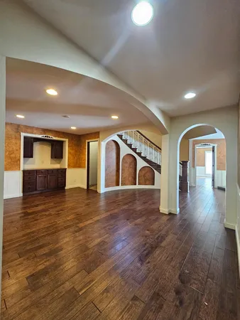 $965,000 | 1209 Lewis Avenue Southwest, Hutchinson, MN 55350