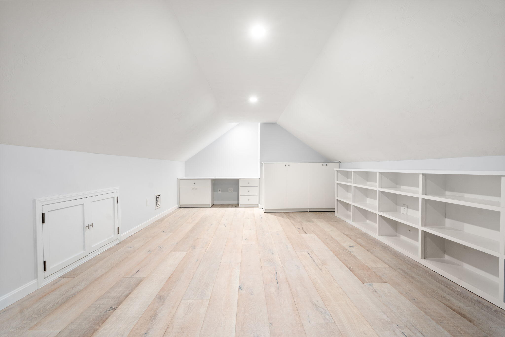 1351 Old Post Road Marstons Mills, MA 02648 - Photo 31 of 41 33