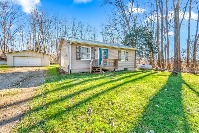 $169,499 | 3651 Hog Creek Road, Allen, MI 49227