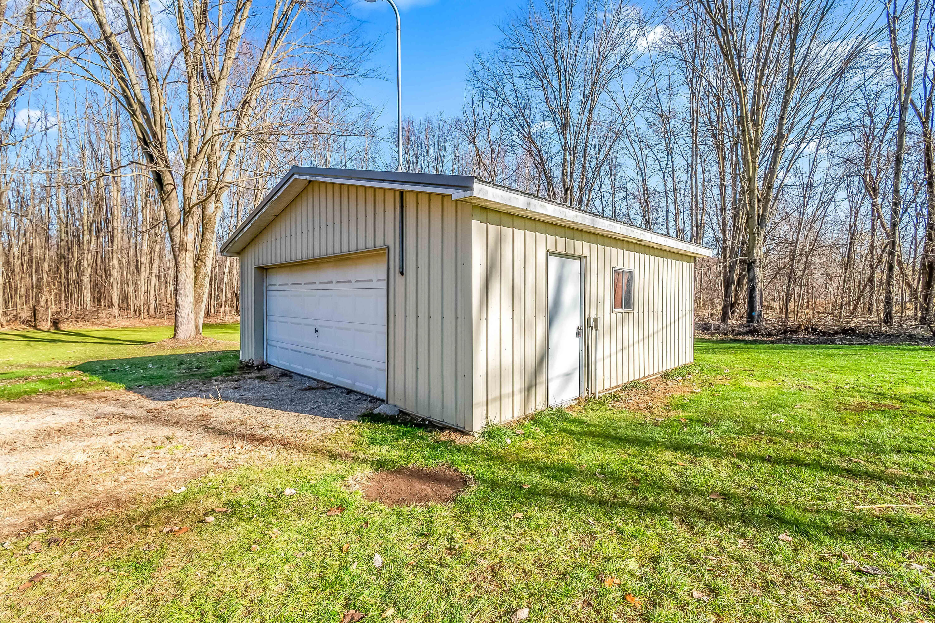 3651 Hog Creek Road Allen, MI 49227 - Photo 34 of 46 23