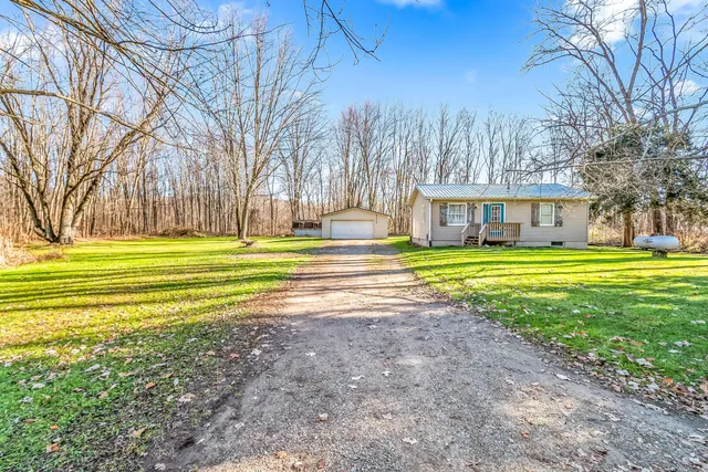 $169,499 | 3651 Hog Creek Road, Allen, MI 49227