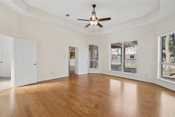 $2,500 | 4807 Wellington Way, Houston, TX 77069