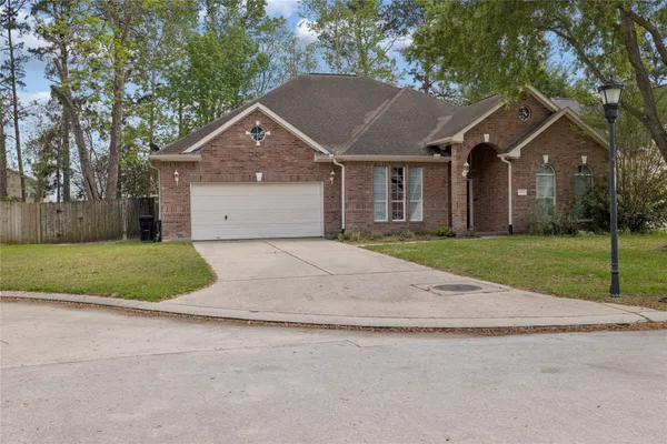 $2,500 | 4807 Wellington Way, Houston, TX 77069