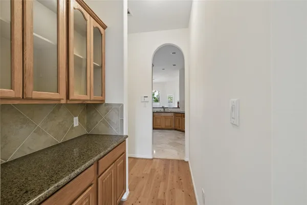 $2,500 | 4807 Wellington Way, Houston, TX 77069