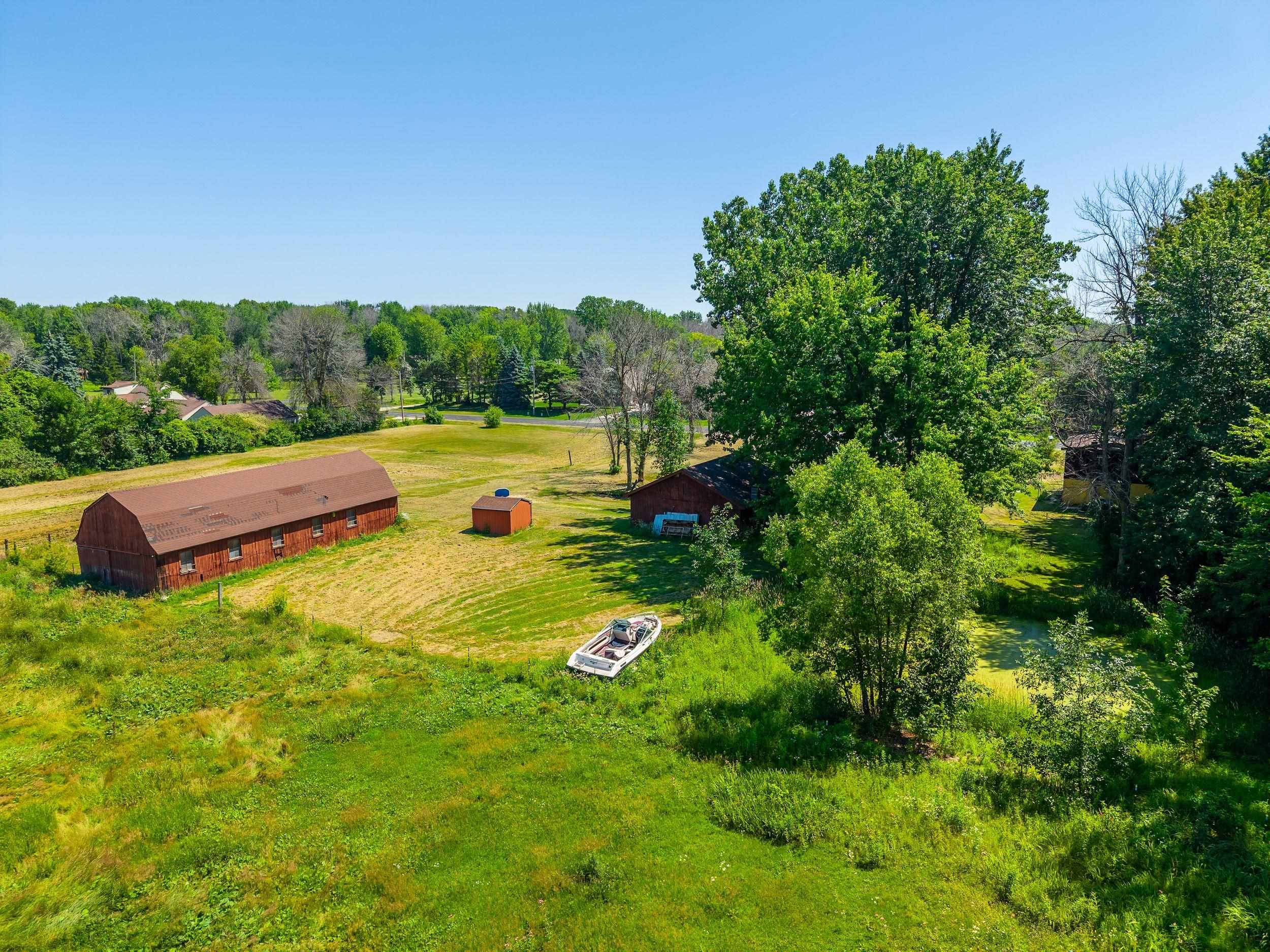 N8801 South Coop Road Menasha, WI 54952 - Photo 14 of 21