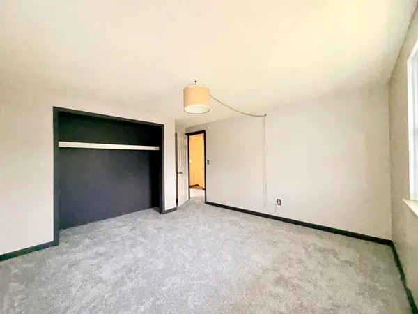 $145,000 | 27153 Winchester Street, Trenton, MI 48183