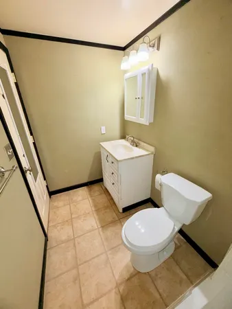 $145,000 | 27153 Winchester Street, Trenton, MI 48183