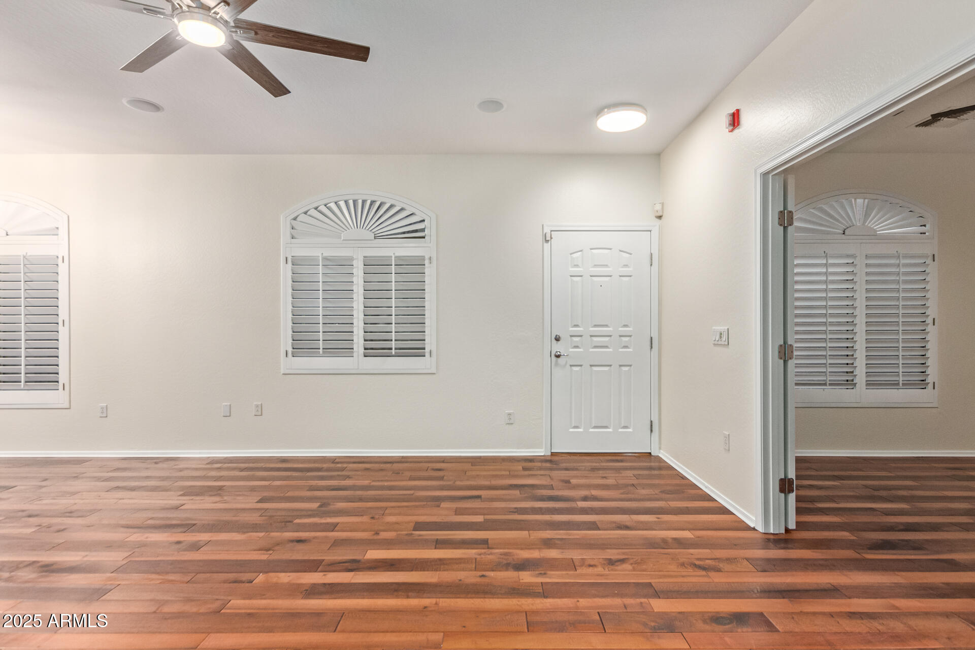 2150 East Bell Road, Unit 1171 Phoenix, AZ 85022 - Photo 7 of 51 05-Bell