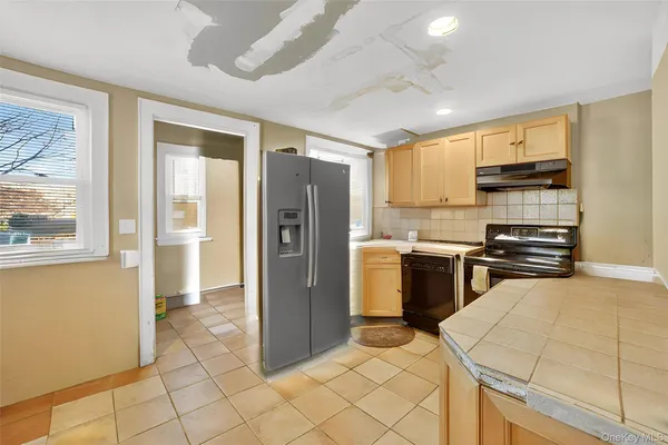 $520,000 | 17 Mt Joy Place, New Rochelle, NY 10801