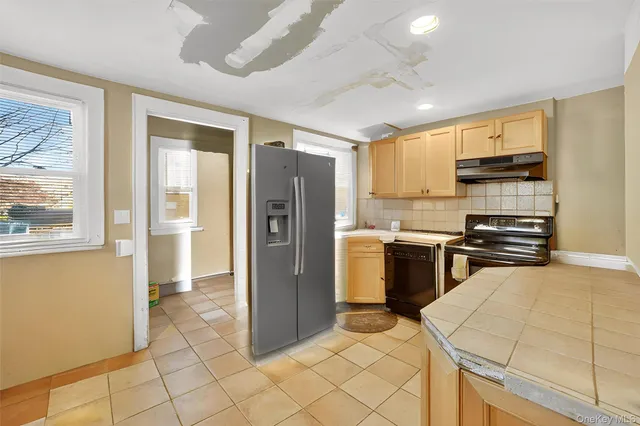 $599,000 | 17 Mt Joy Place, New Rochelle, NY 10801