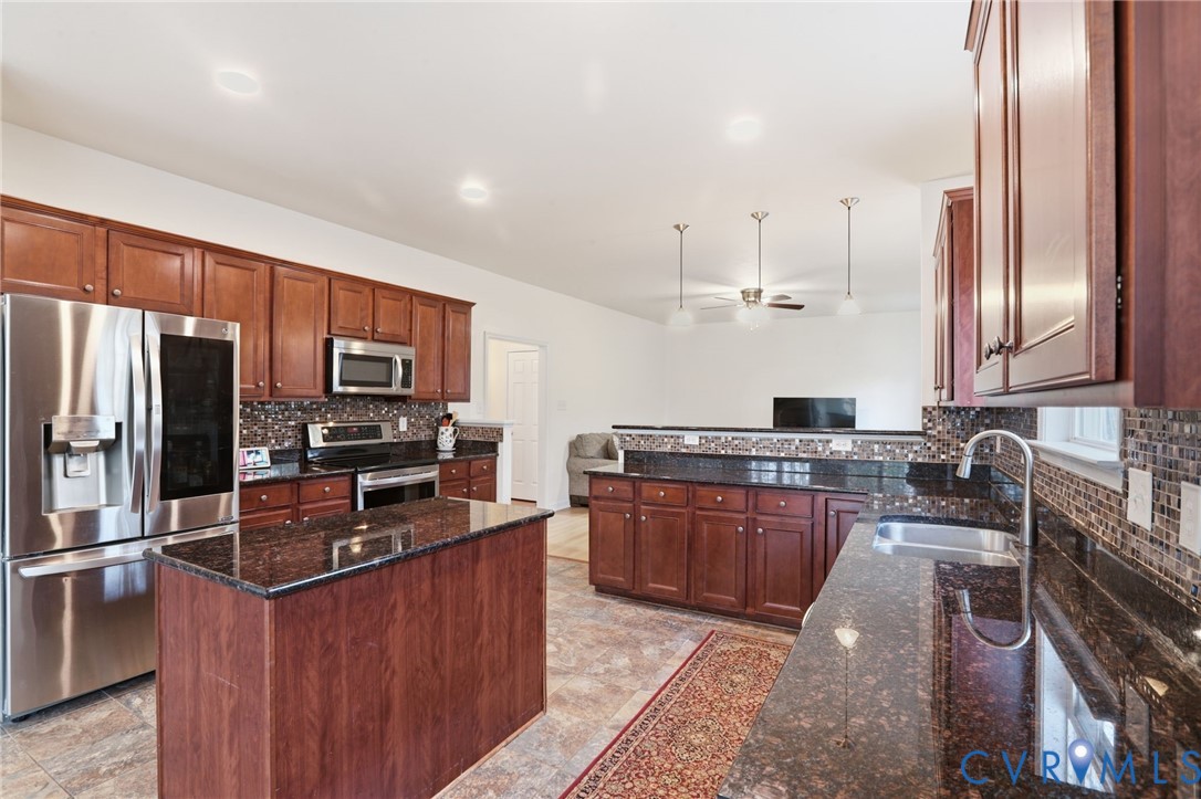 2225 Silver Street Aylett, VA 23009 - Photo 16 of 45