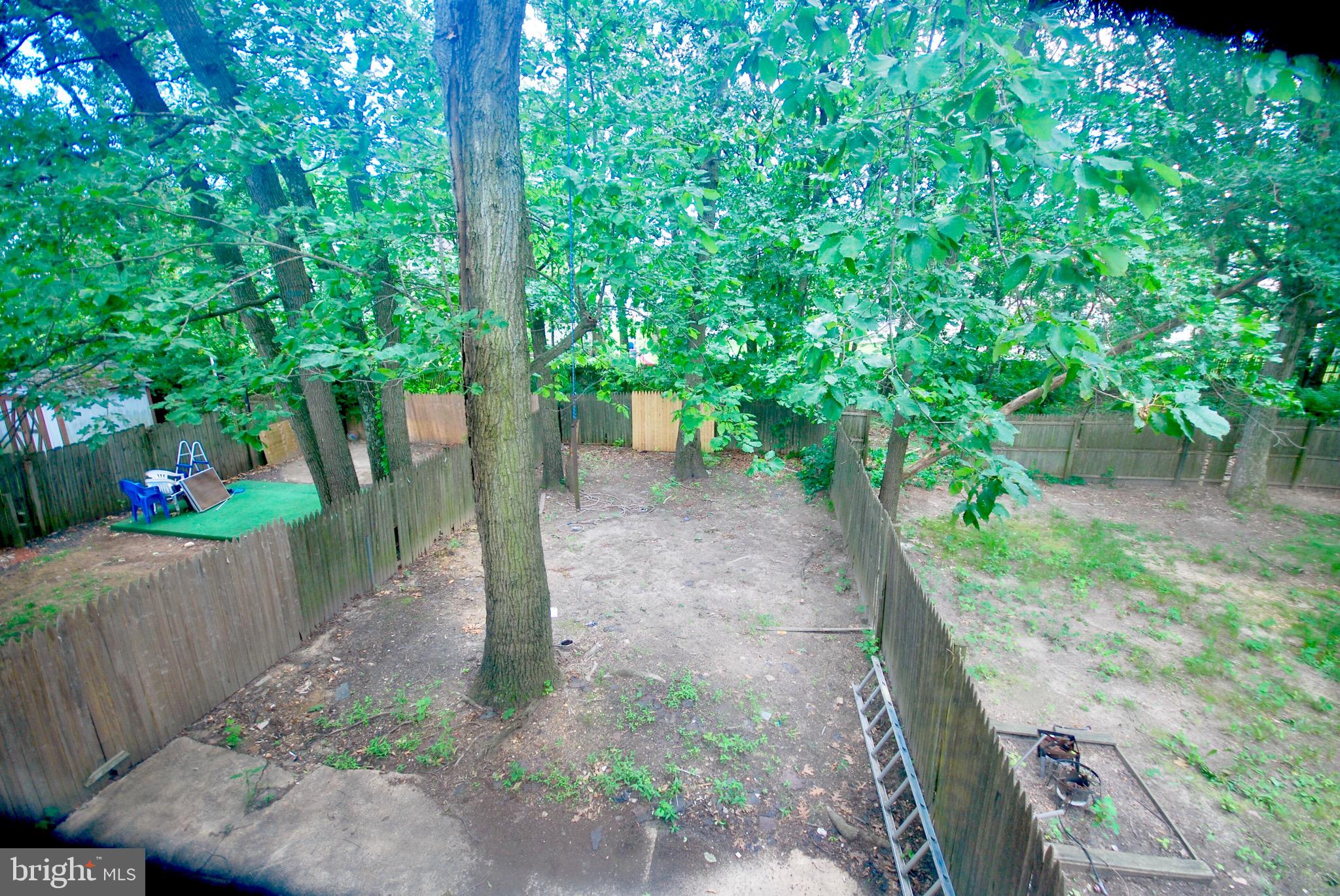 192 Hampshire Road Sicklerville, NJ 08081 - Photo 5 of 7 Gallery Image 5