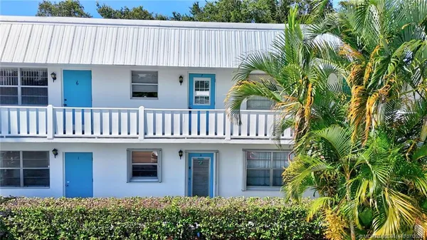 $149,900 | 2929 Southeast Ocean Boulevard, Unit 1047, Stuart, FL 34996