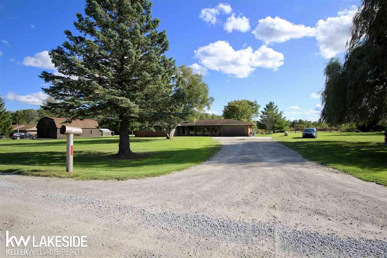 9977 Big Hand Road Columbus, MI 48063 - Photo 37 of 39