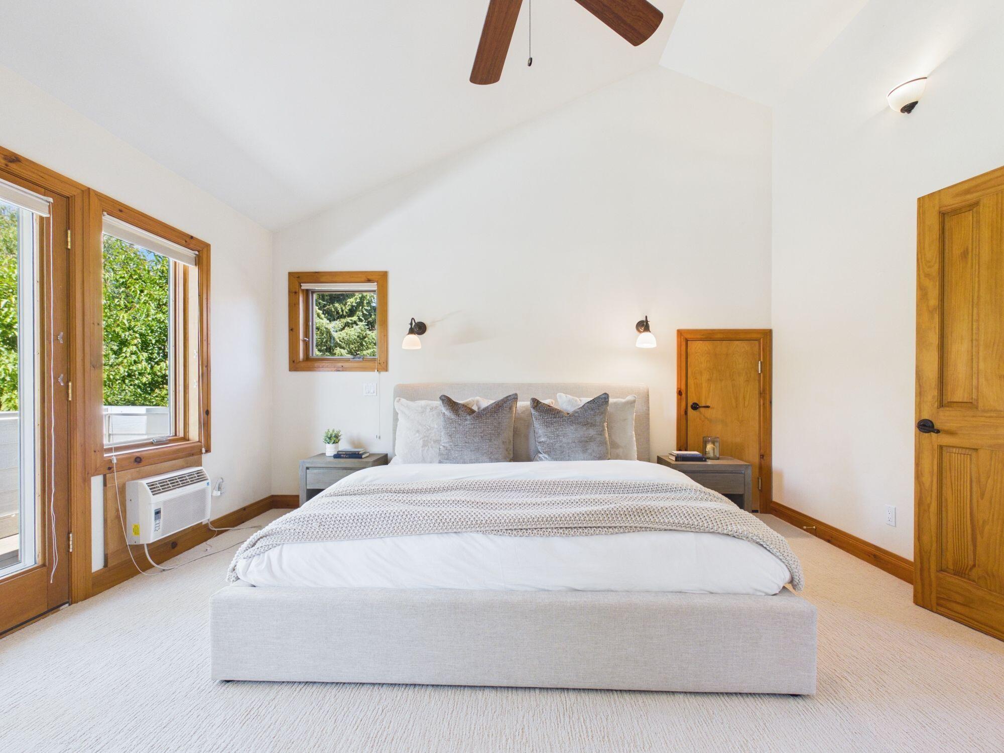 721 Hailey Drive Hailey, ID 83333 - Photo 10 of 26 Master Bedroom