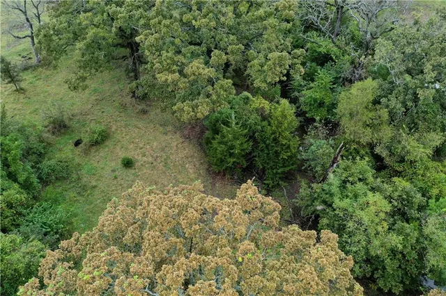 $244,000 | 32035 West 327th Street, Paola, KS 66071