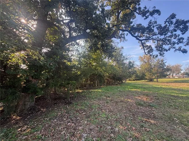 $244,000 | 32035 West 327th Street, Paola, KS 66071