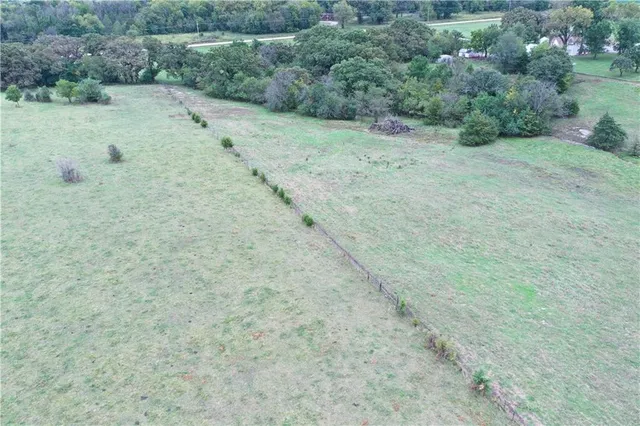 $244,000 | 32035 West 327th Street, Paola, KS 66071