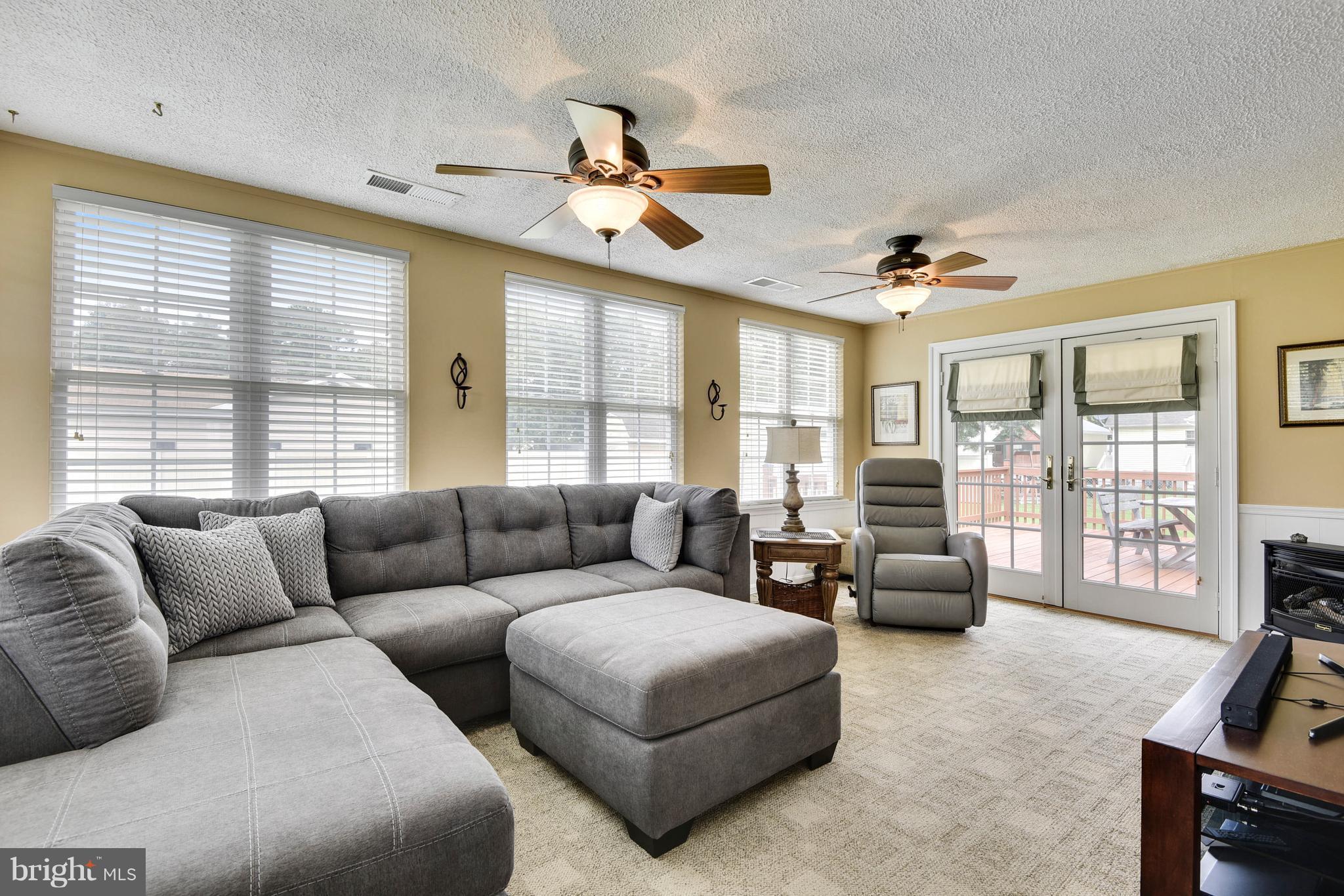 100 Claiborne Road Stevensville, MD 21666 - Photo 11 of 30 Family Room