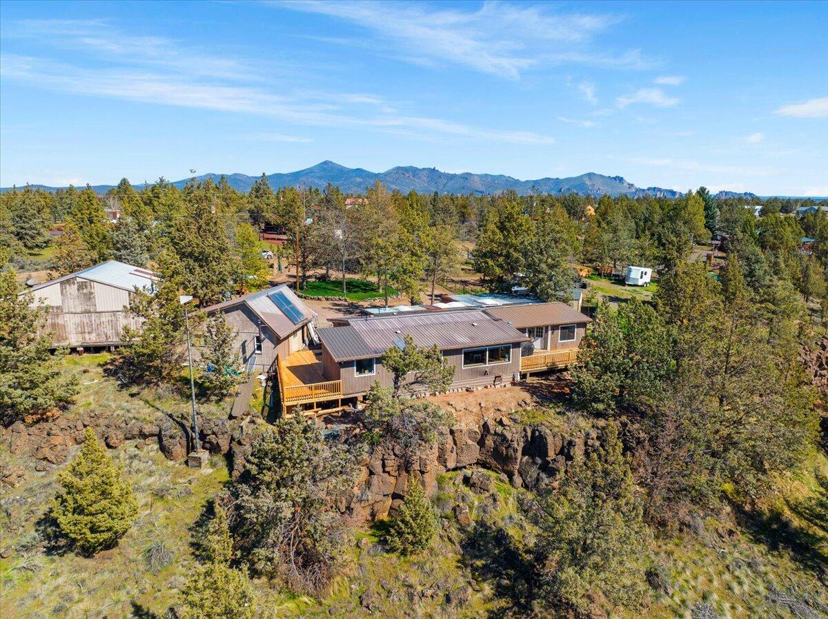 16702 Southwest Steelhead Road Terrebonne, OR 97760 - Photo 42 of 47 03-Aerial