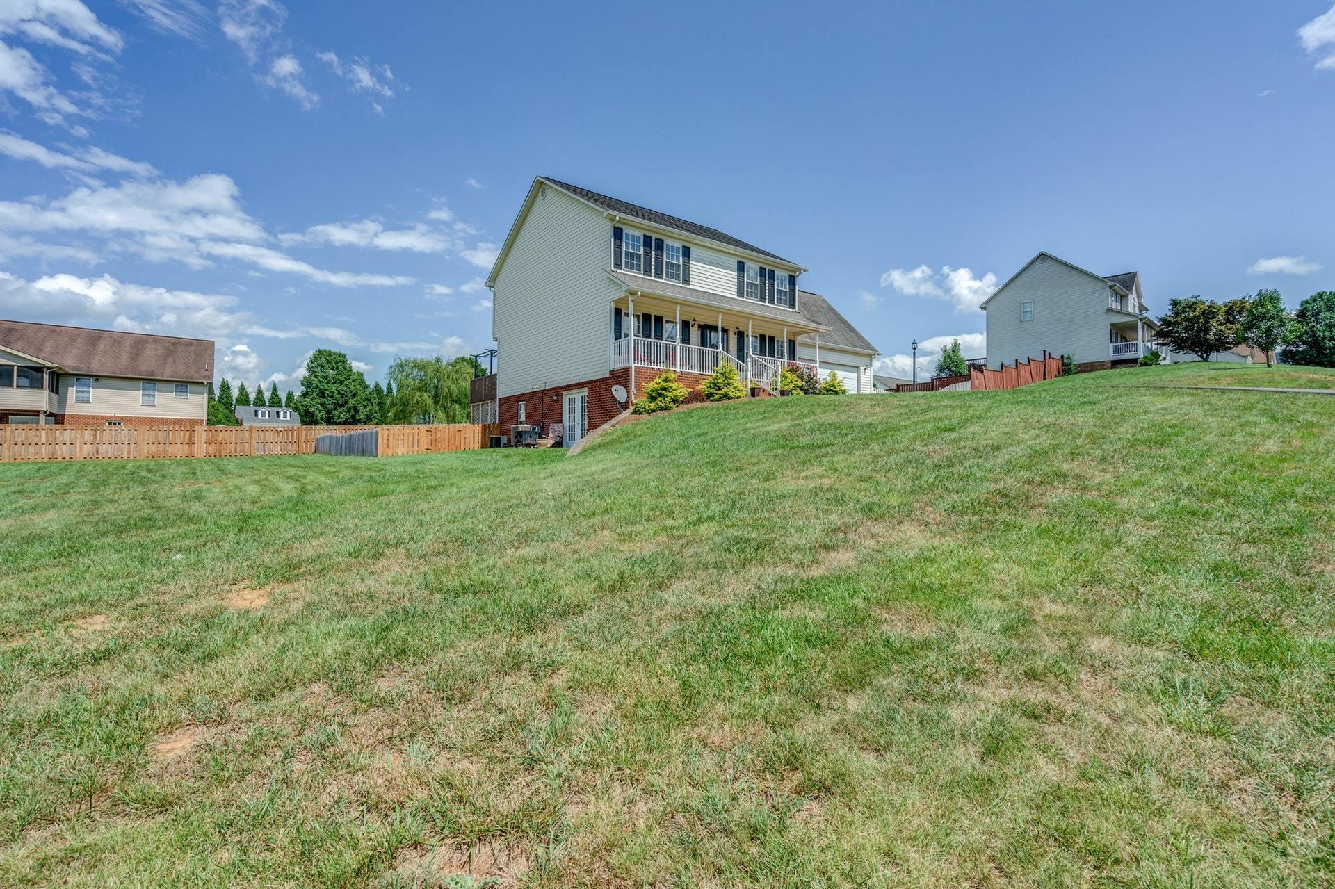 84 Eagle Ridge Roanoke, VA 24012 - Photo 40 of 43 037-324025-84 Eagle Ridge 035_8106124