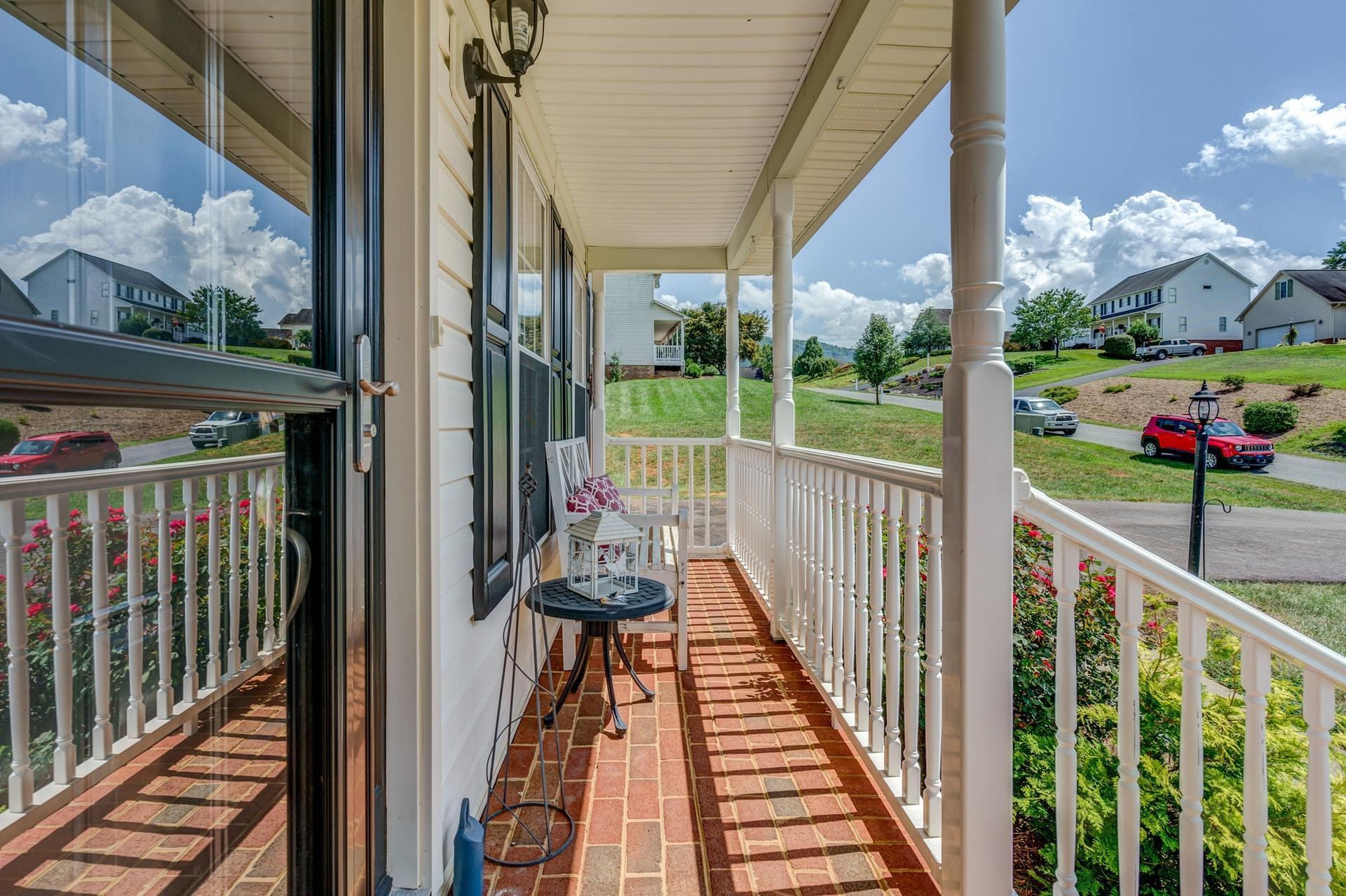 84 Eagle Ridge Roanoke, VA 24012 - Photo 5 of 43 005-324025-84 Eagle Ridge 003_8106065