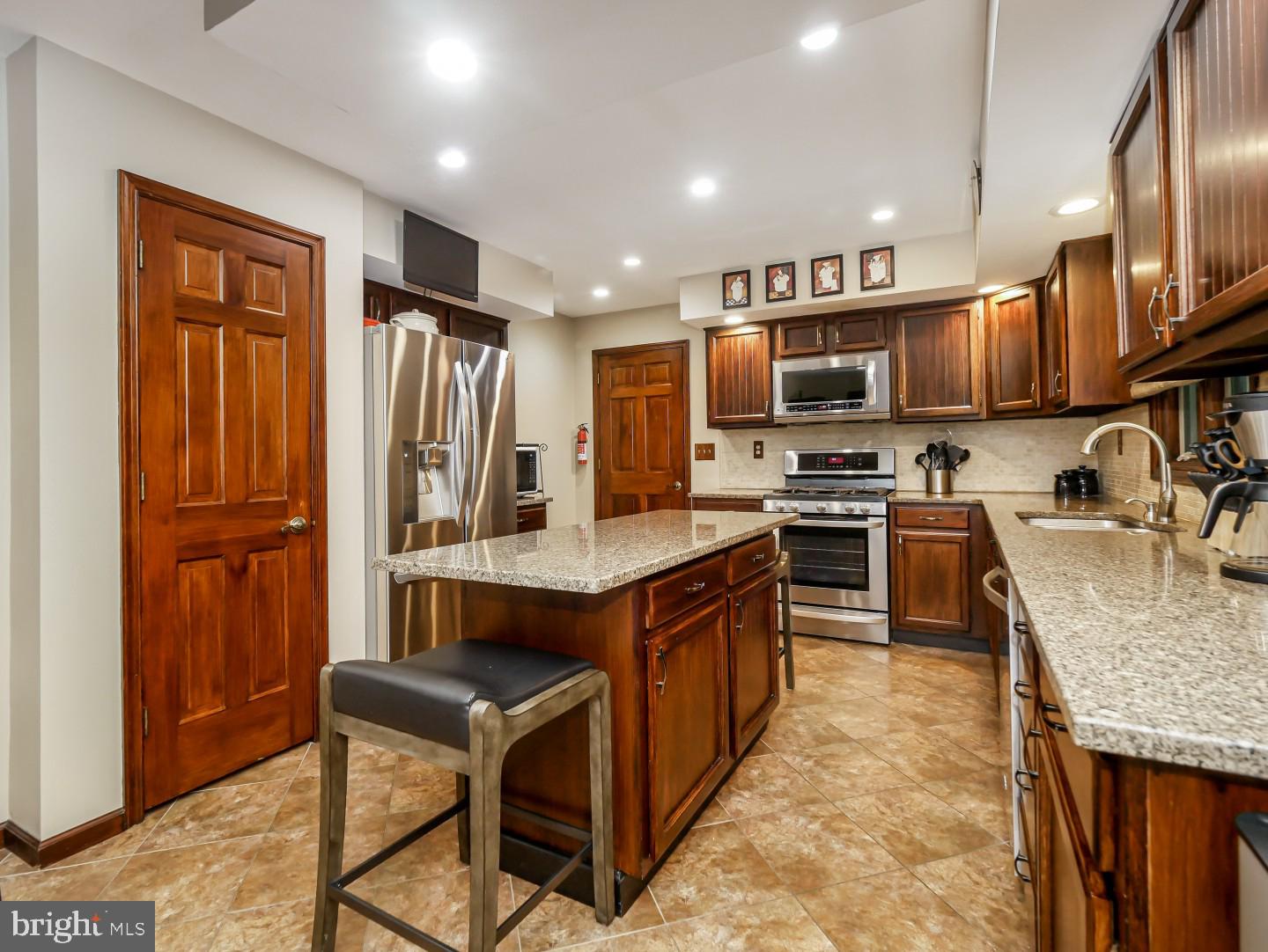 490 Kings Road Yardley, PA 19067 - Photo 13 of 40 Gallery Image 13