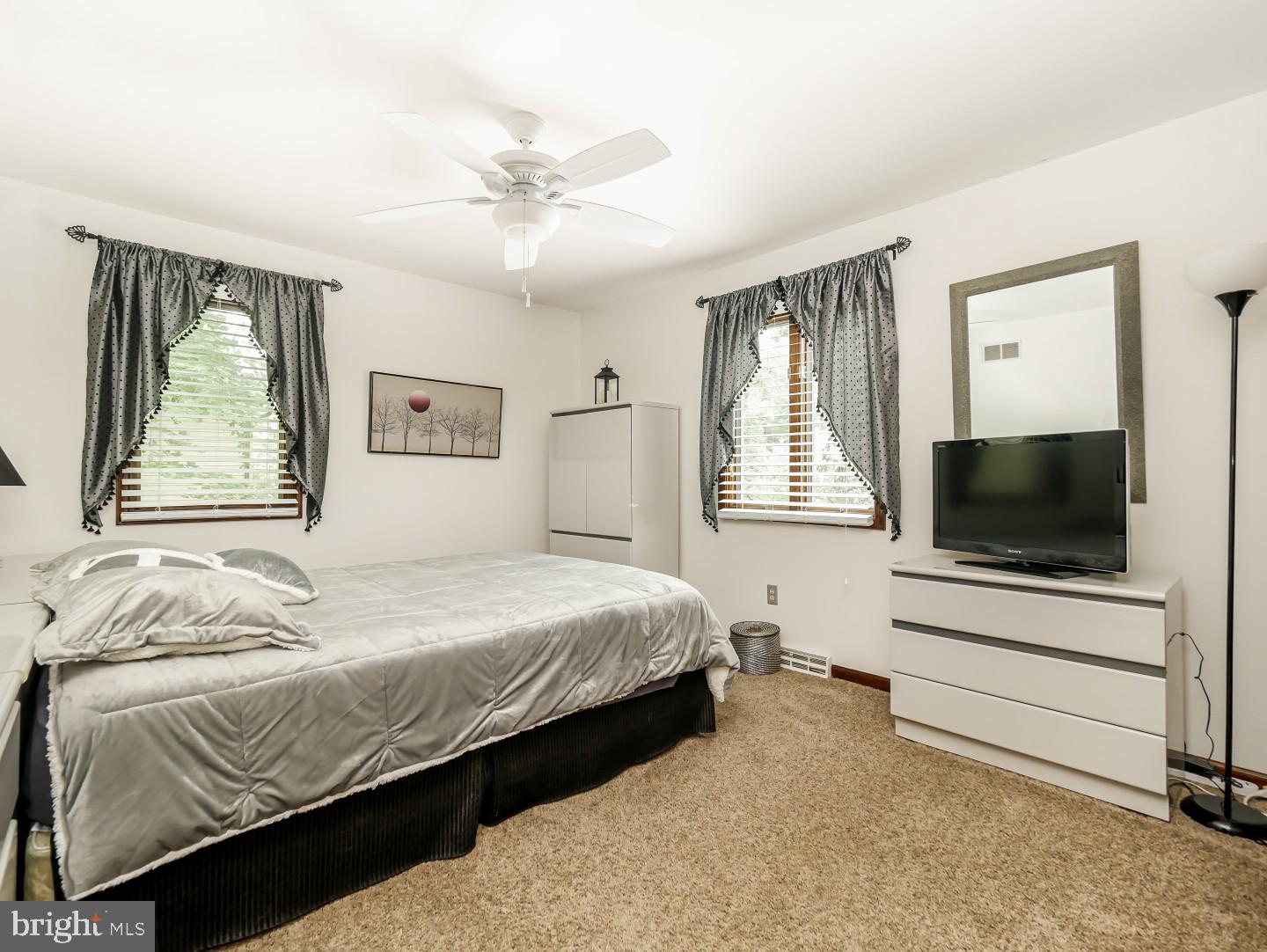 490 Kings Road Yardley, PA 19067 - Photo 29 of 40 Gallery Image 29