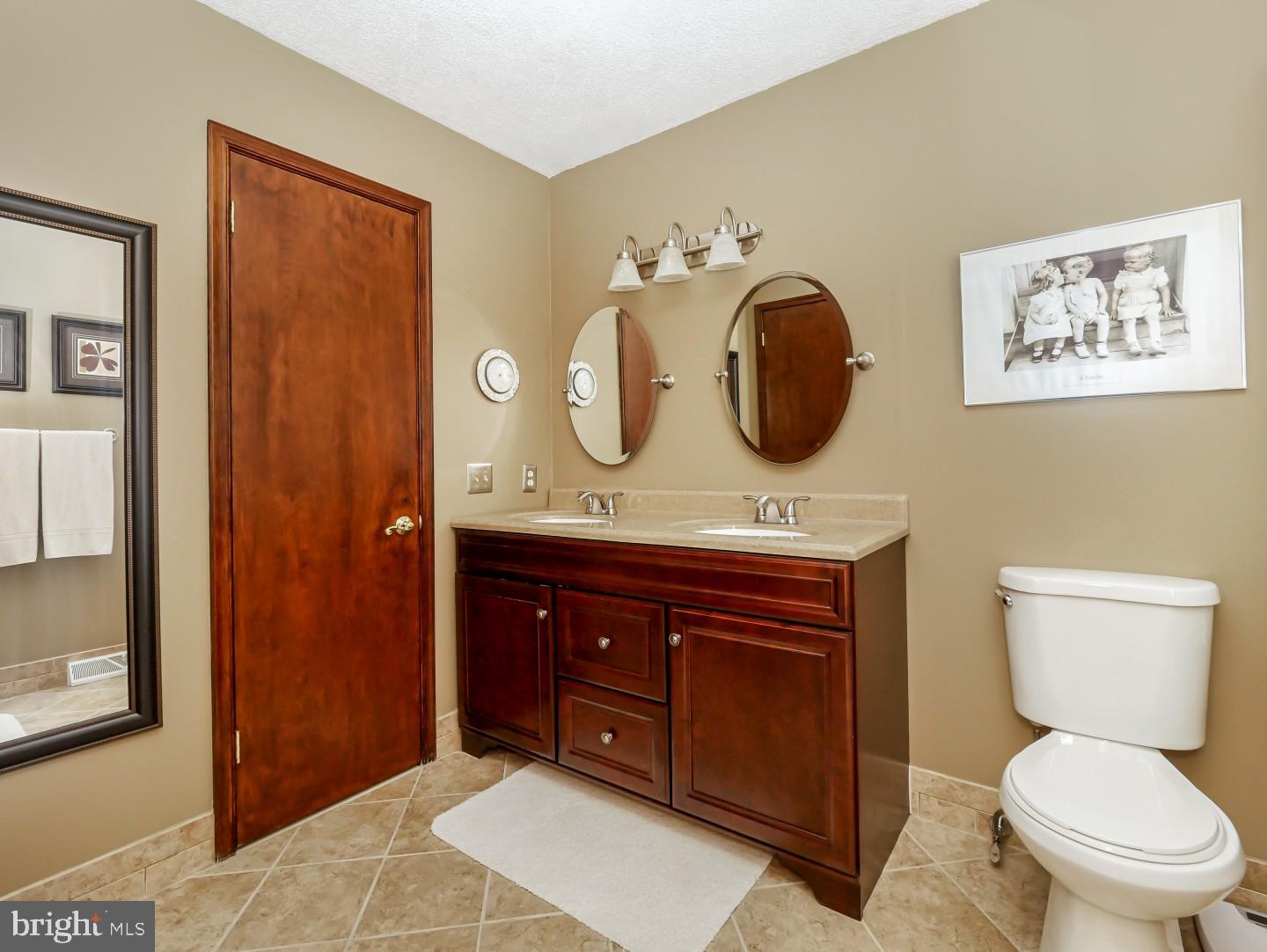 490 Kings Road Yardley, PA 19067 - Photo 32 of 40 Gallery Image 32